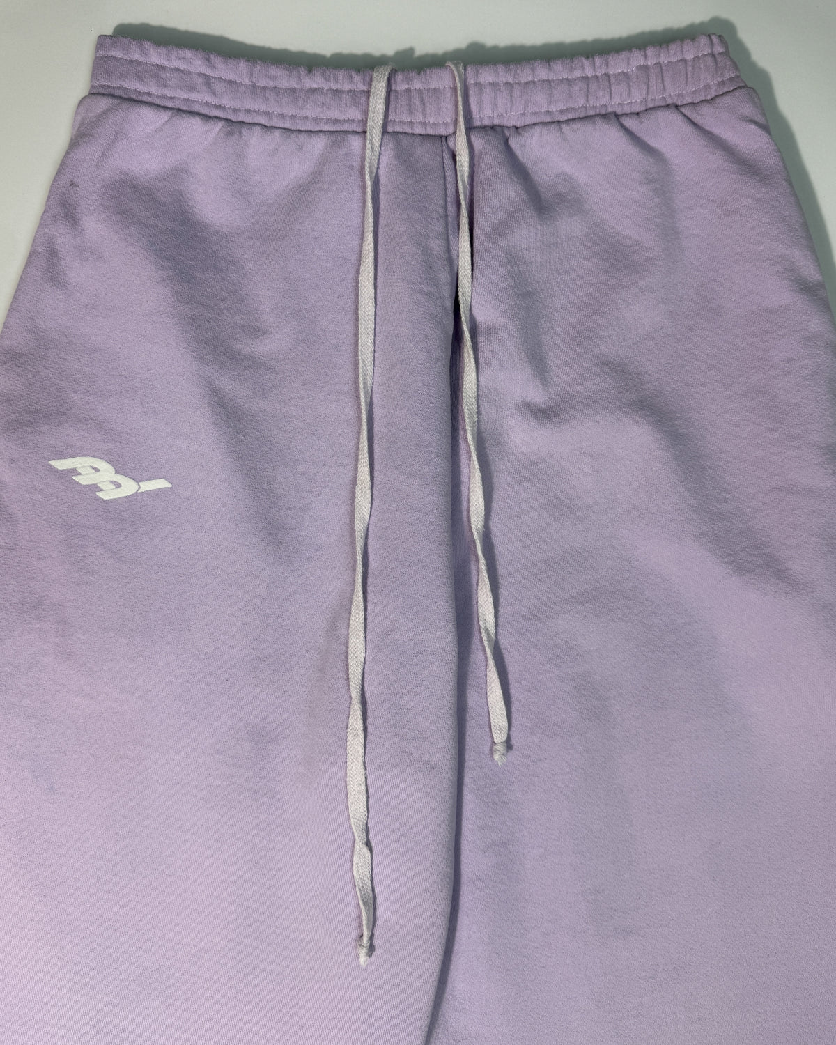 PURPLE ORCHID CAPRI SWEATSHORTS